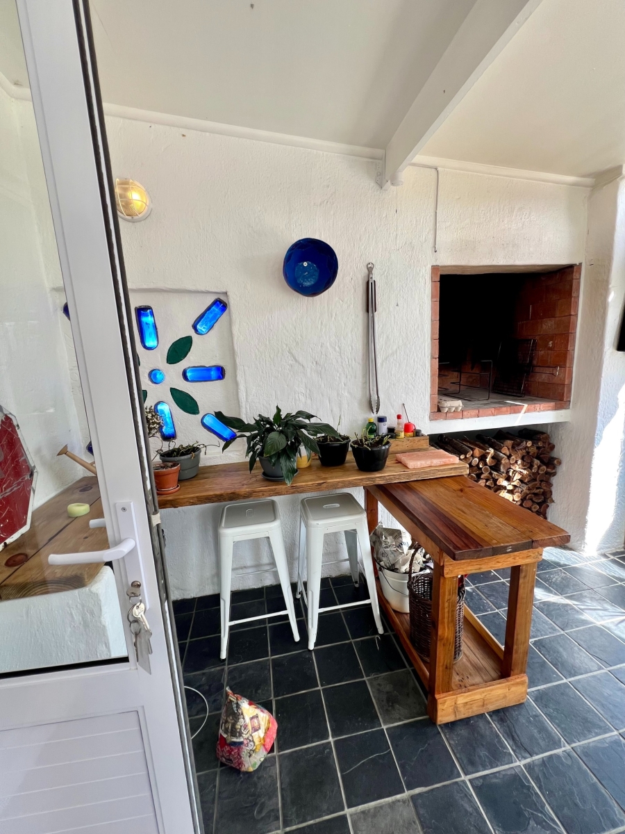 4 Bedroom Property for Sale in Jacobsbaai Western Cape